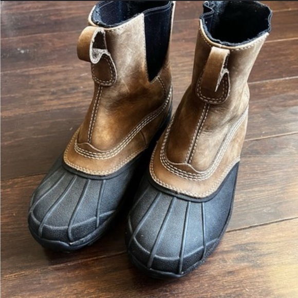 L.L. Bean Shoes - LL Bean Brown and Black Boots